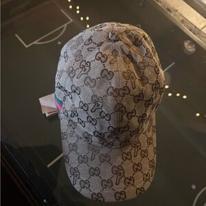 Gucci gg embroidery Logo Cap (17cm) adjustable back strap